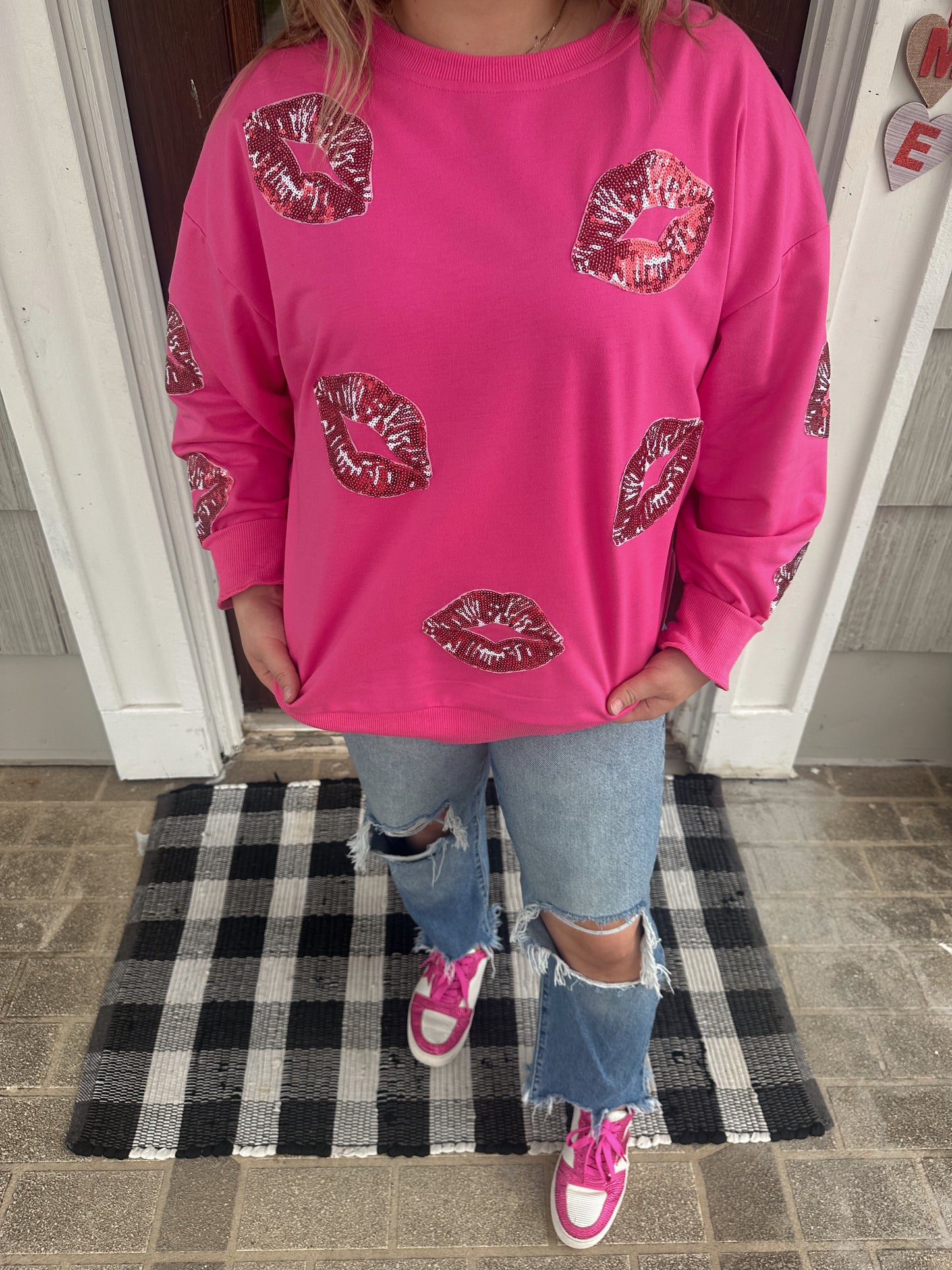 Sequin Lips Long Sleeve Pullover